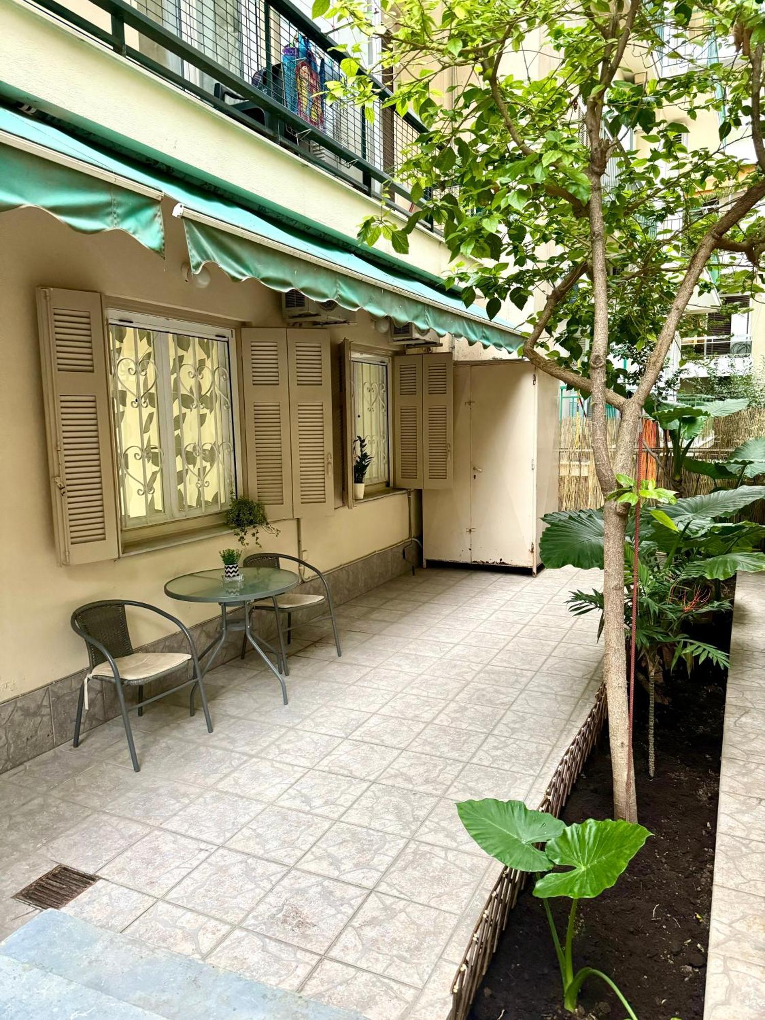 Cozy Home In Nea Smirni Athens Exterior photo